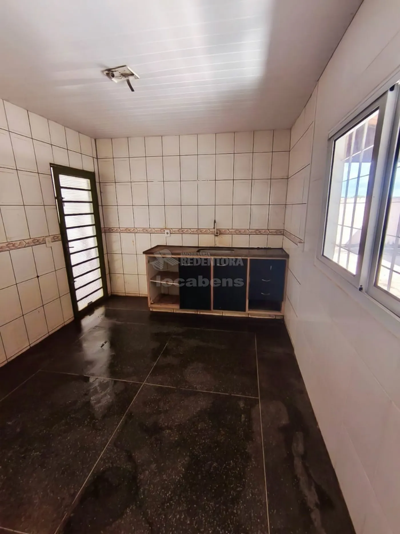 Comprar Casa / Padr&atilde;o em S&atilde;o Jos&eacute; do Rio Preto R$ 242.000,00 - Foto 2
