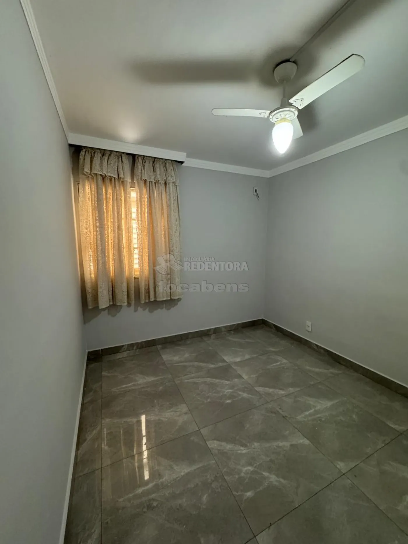 Alugar Apartamento / Padr&atilde;o em S&atilde;o Jos&eacute; do Rio Preto R$ 1.600,00 - Foto 9