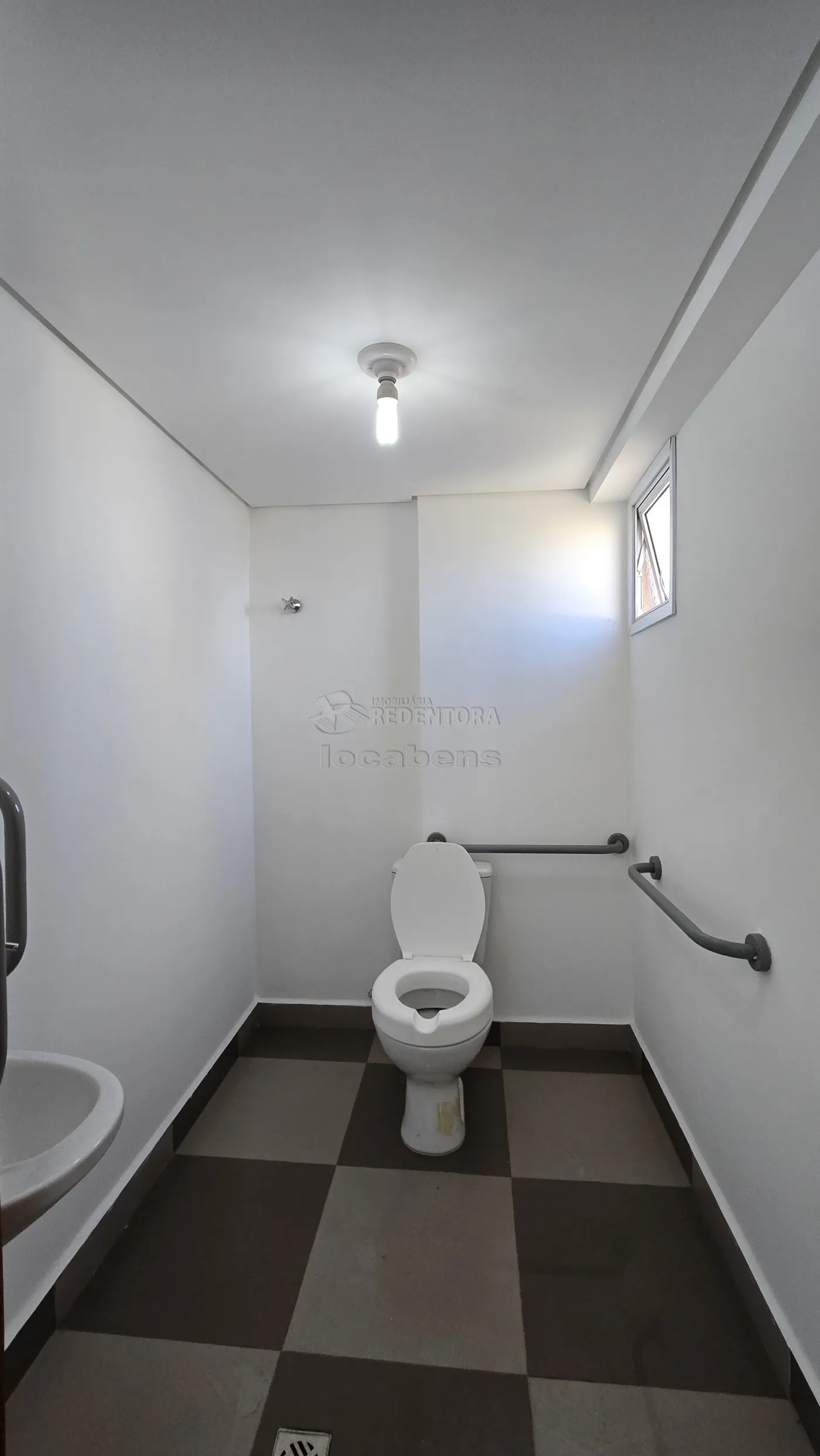 Alugar Comercial / Sala em S&atilde;o Jos&eacute; do Rio Preto R$ 1.350,00 - Foto 7