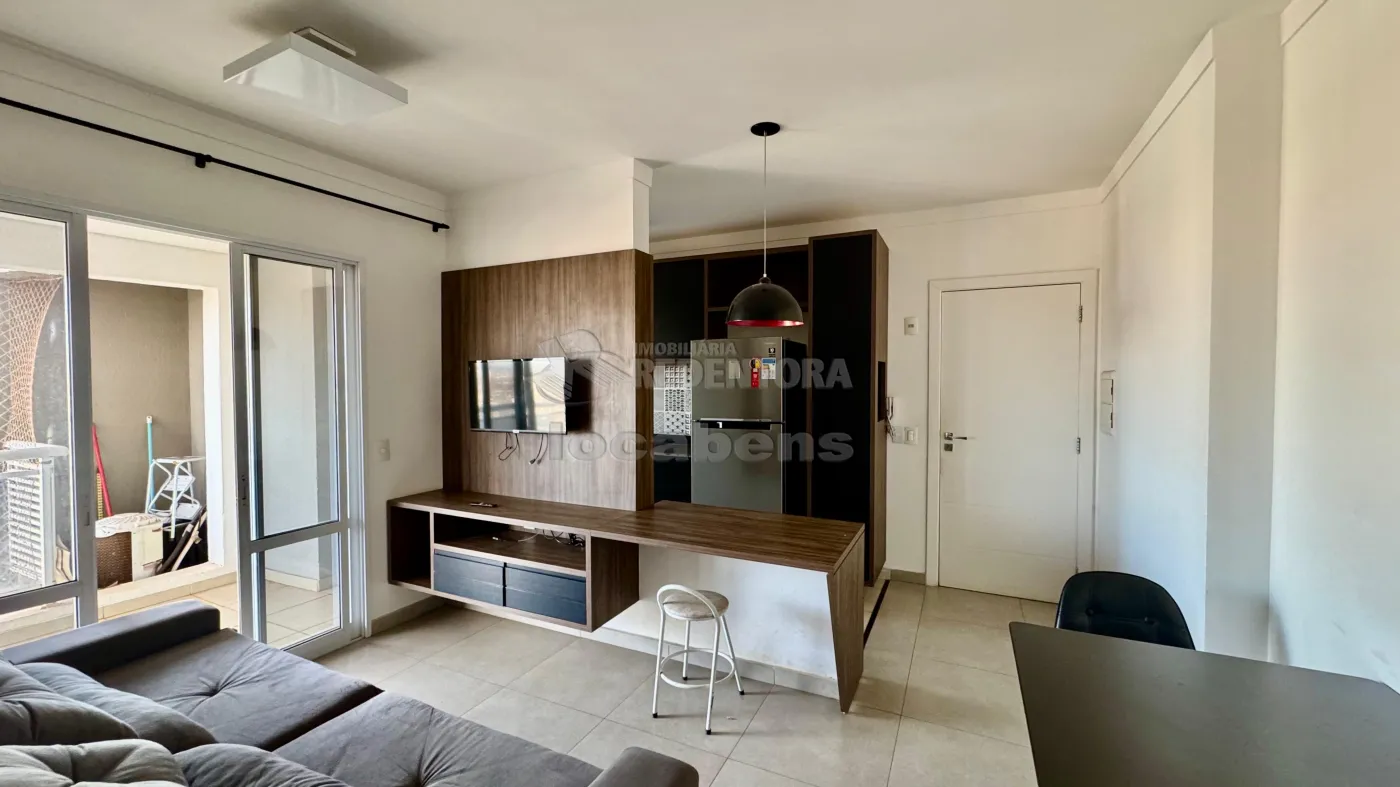 Alugar Apartamento / Padr&atilde;o em S&atilde;o Jos&eacute; do Rio Preto R$ 2.500,00 - Foto 1