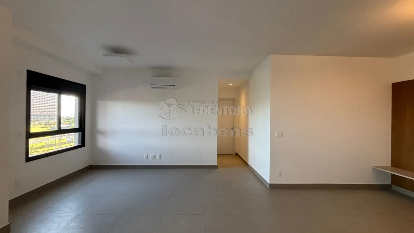 Alugar Apartamento / Padr&atilde;o em S&atilde;o Jos&eacute; do Rio Preto R$ 4.700,00 - Foto 3
