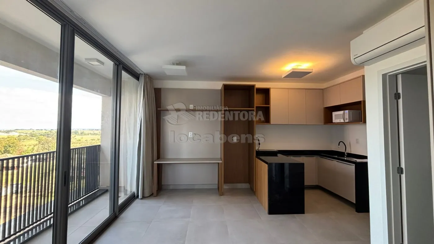 Alugar Apartamento / Padr&atilde;o em S&atilde;o Jos&eacute; do Rio Preto R$ 2.000,00 - Foto 1