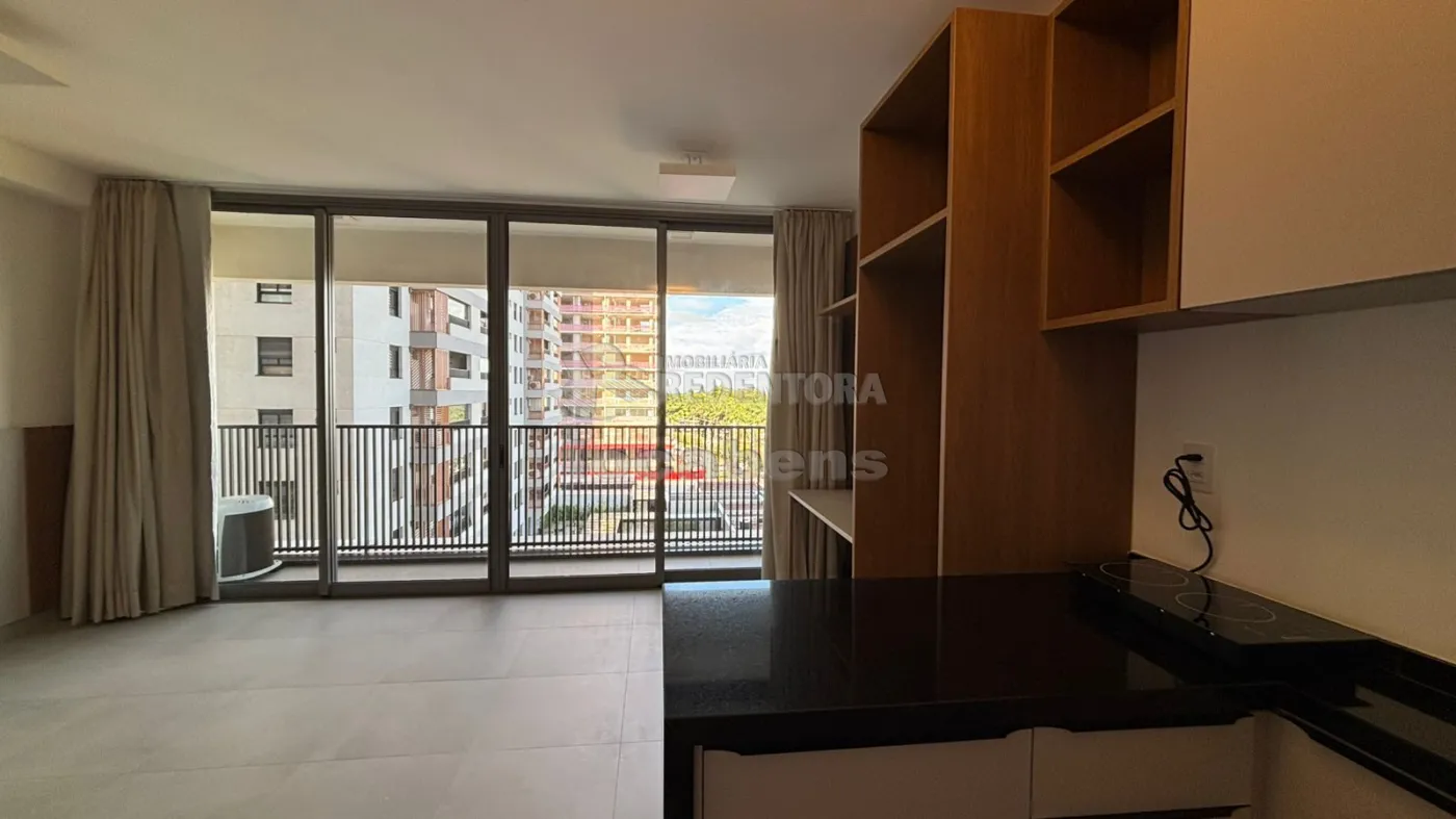 Alugar Apartamento / Padr&atilde;o em S&atilde;o Jos&eacute; do Rio Preto R$ 2.000,00 - Foto 7