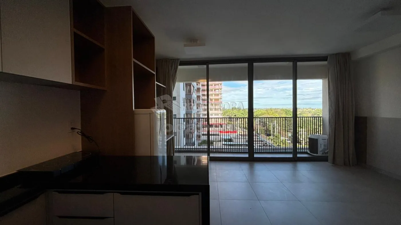 Alugar Apartamento / Padr&atilde;o em S&atilde;o Jos&eacute; do Rio Preto R$ 2.000,00 - Foto 6