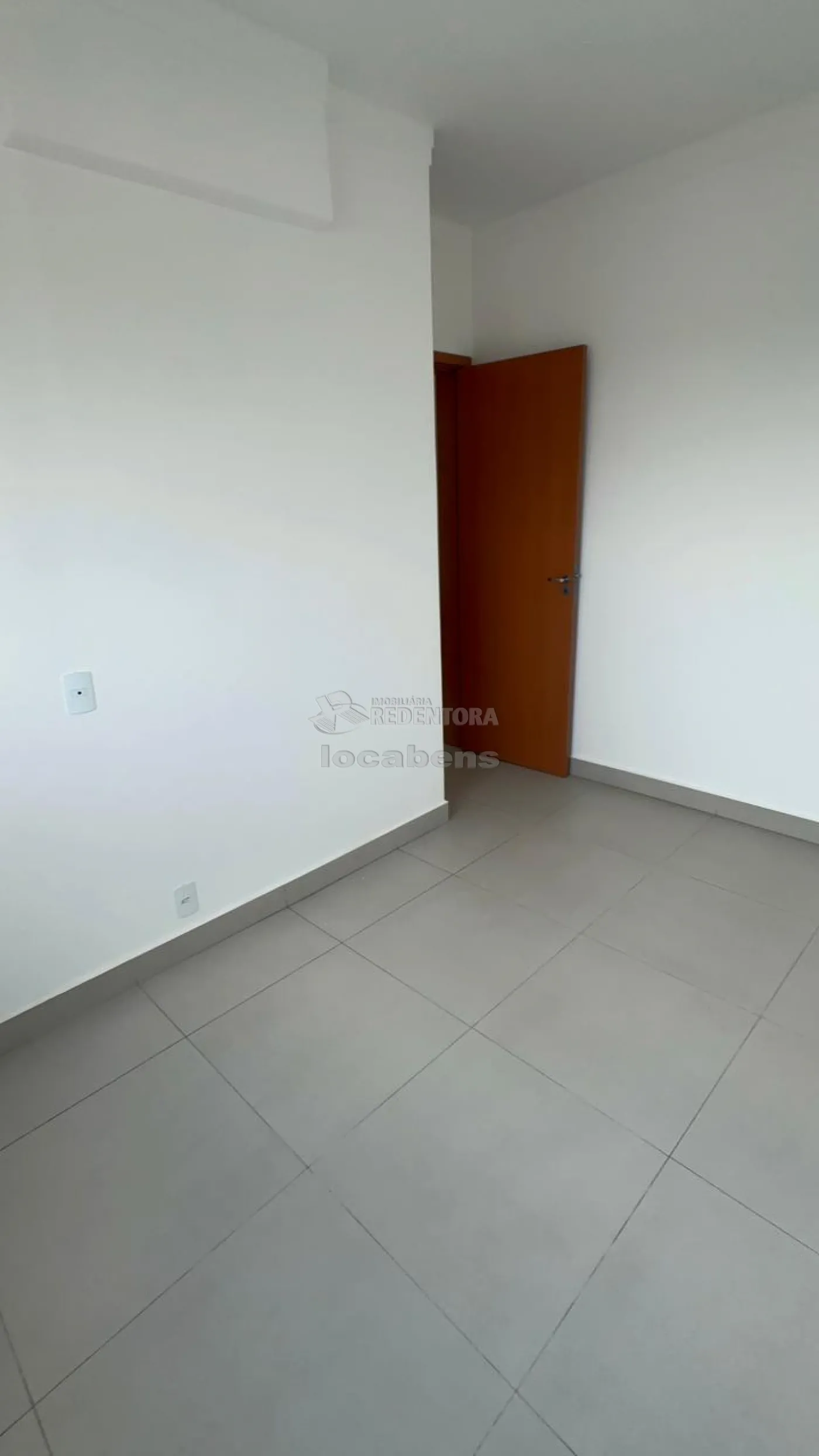 Comprar Apartamento / Padr&atilde;o em S&atilde;o Jos&eacute; do Rio Preto R$ 400.000,00 - Foto 13