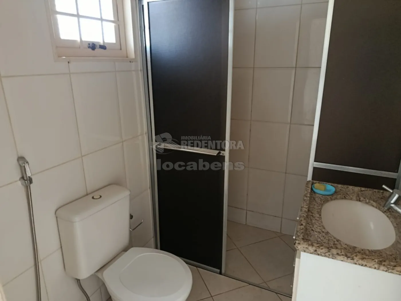 Alugar Casa / Padr&atilde;o em S&atilde;o Jos&eacute; do Rio Preto R$ 1.600,00 - Foto 17