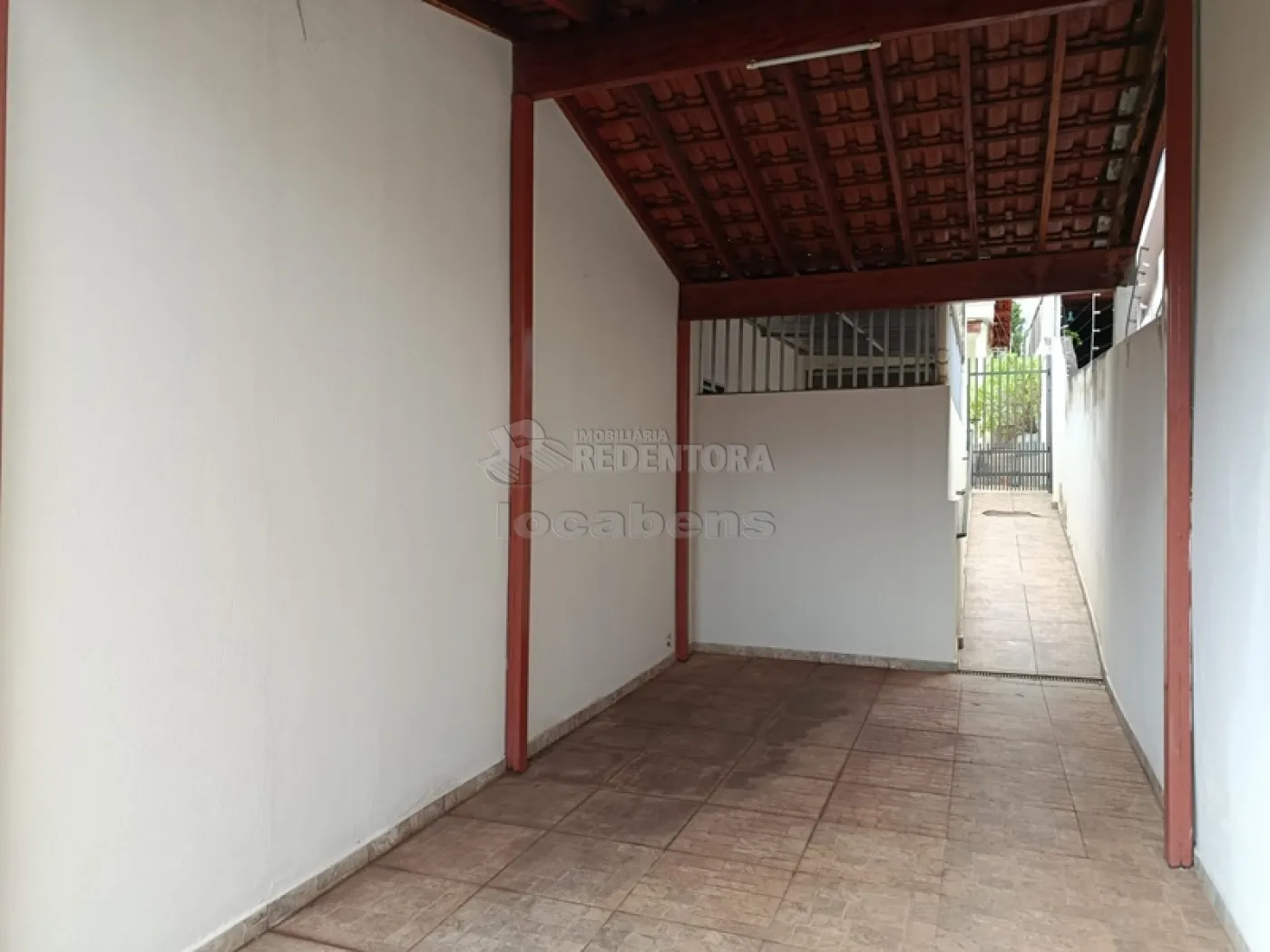 Alugar Casa / Padr&atilde;o em S&atilde;o Jos&eacute; do Rio Preto R$ 1.600,00 - Foto 18