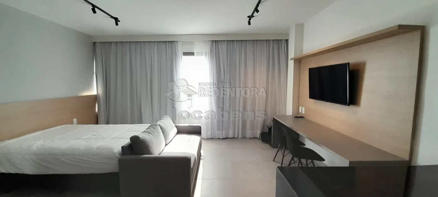 Alugar Apartamento / Padr&atilde;o em S&atilde;o Jos&eacute; do Rio Preto R$ 3.500,00 - Foto 1