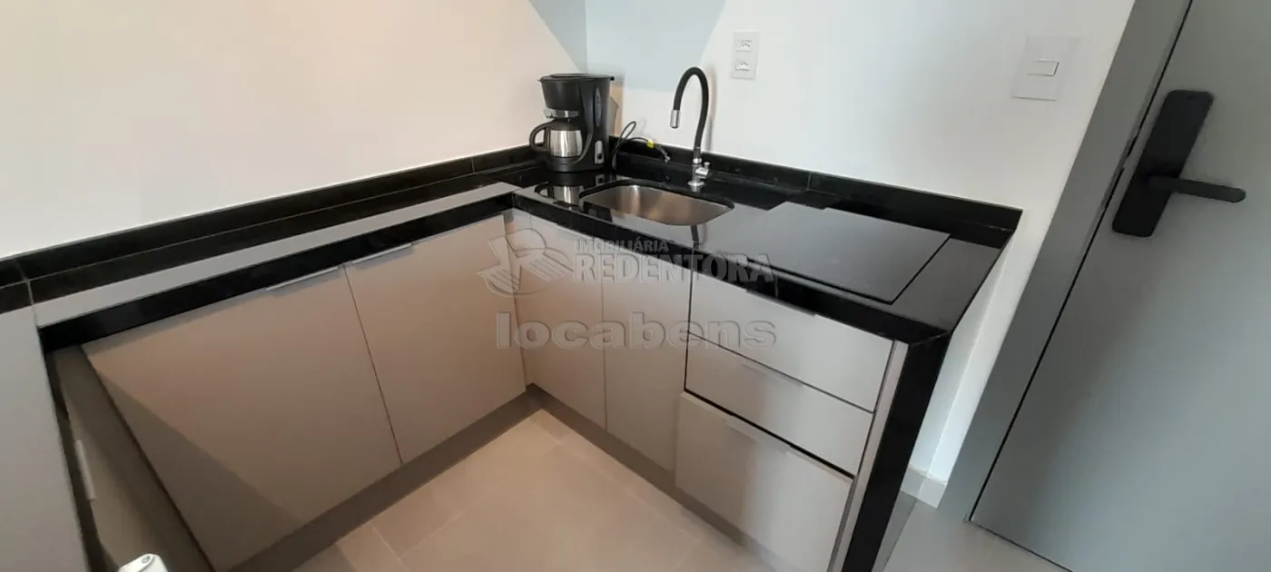 Alugar Apartamento / Padr&atilde;o em S&atilde;o Jos&eacute; do Rio Preto R$ 3.500,00 - Foto 5