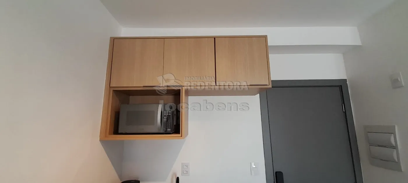 Alugar Apartamento / Padr&atilde;o em S&atilde;o Jos&eacute; do Rio Preto R$ 3.500,00 - Foto 14