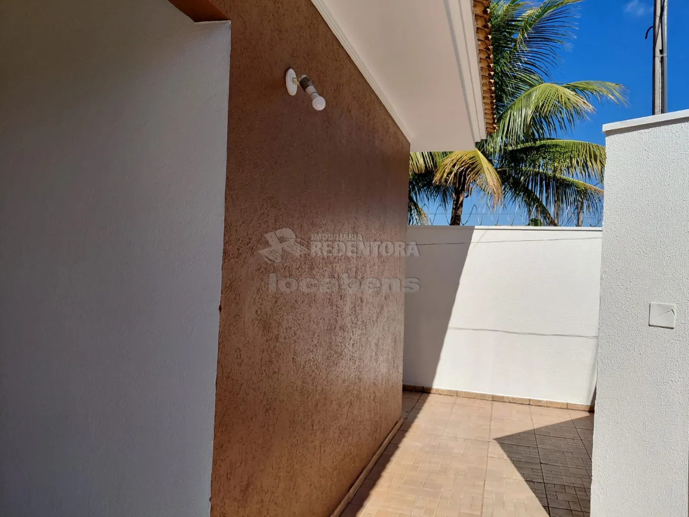 Alugar Casa / Padr&atilde;o em S&atilde;o Jos&eacute; do Rio Preto R$ 2.500,00 - Foto 3