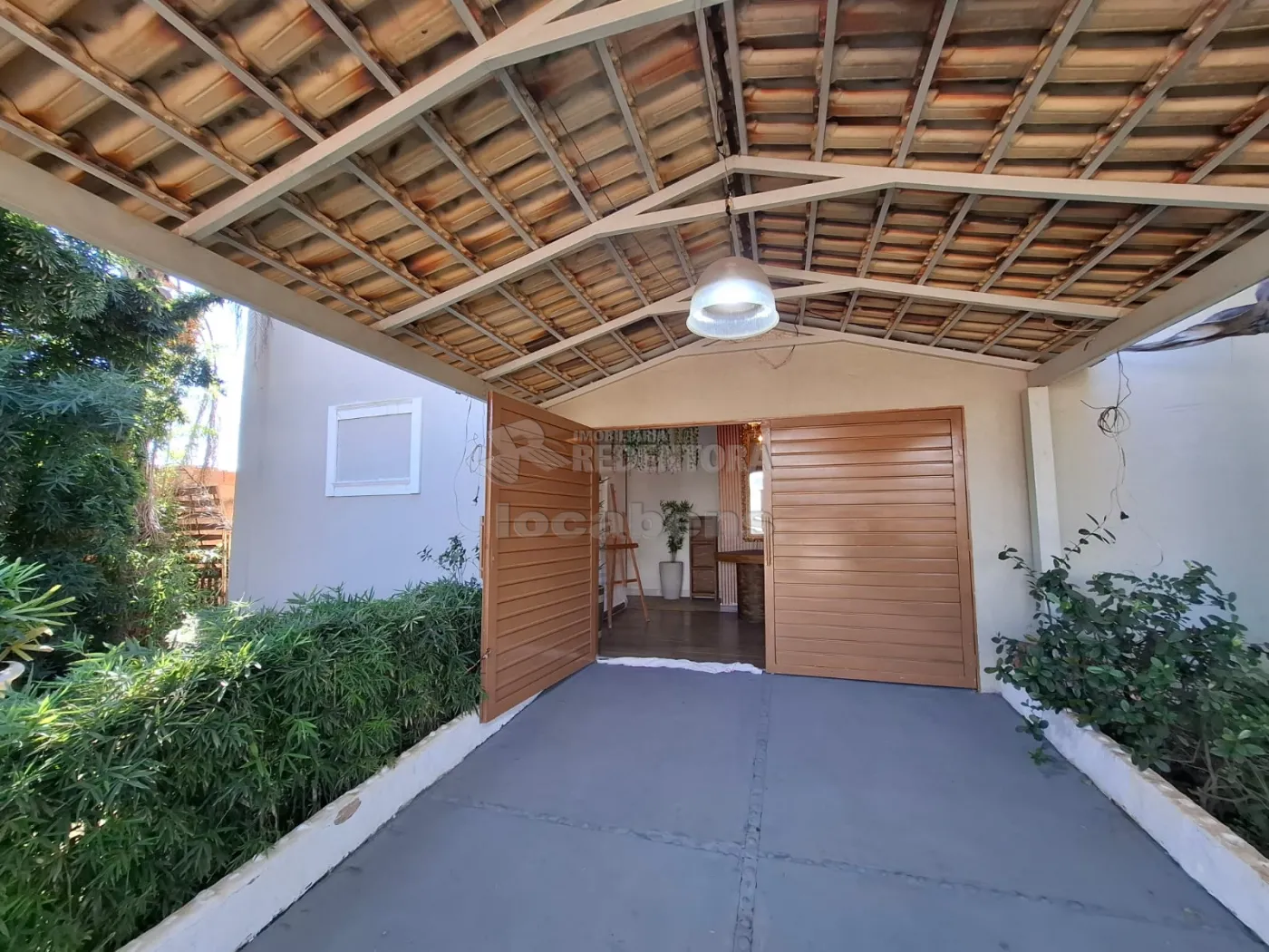 Alugar Comercial / Sal&atilde;o em Guapia&ccedil;u R$ 9.000,00 - Foto 11