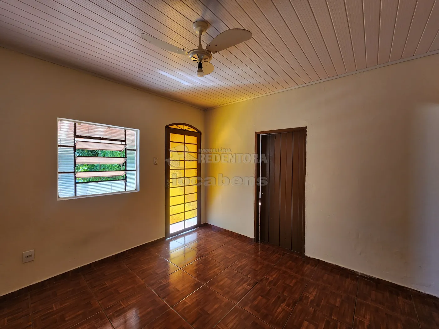 Comprar Casa / Padr&atilde;o em S&atilde;o Jos&eacute; do Rio Preto R$ 380.000,00 - Foto 2