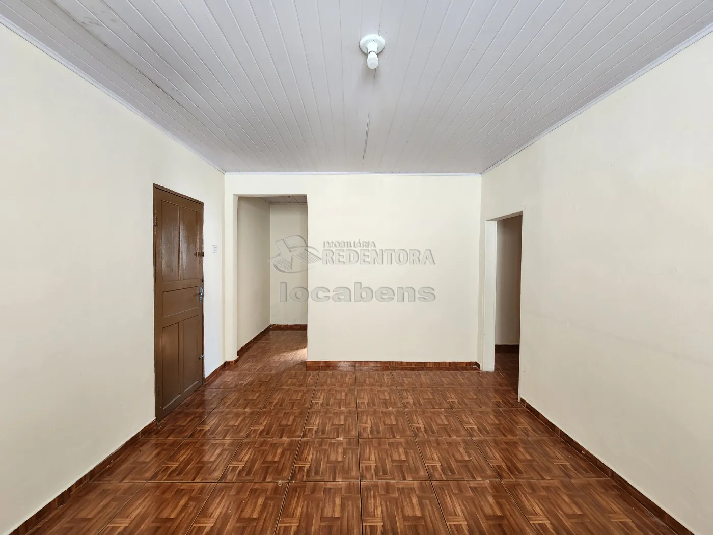 Comprar Casa / Padr&atilde;o em S&atilde;o Jos&eacute; do Rio Preto R$ 380.000,00 - Foto 4