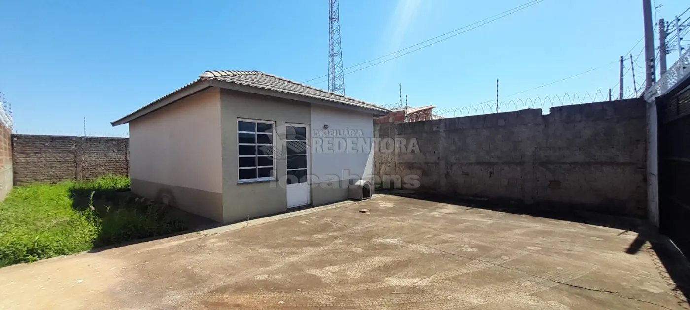 Alugar Casa / Padr&atilde;o em S&atilde;o Jos&eacute; do Rio Preto R$ 1.300,00 - Foto 12