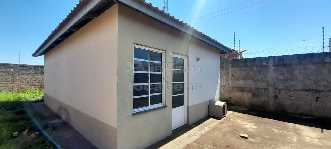 Alugar Casa / Padr&atilde;o em S&atilde;o Jos&eacute; do Rio Preto R$ 1.300,00 - Foto 13