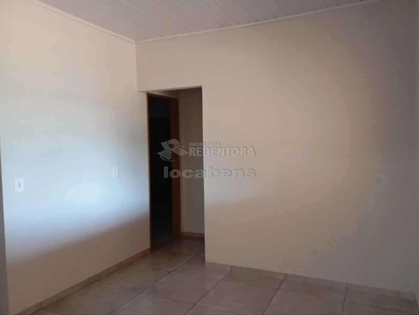 Comprar Casa / Padr&atilde;o em Ol&iacute;mpia R$ 300.000,00 - Foto 3