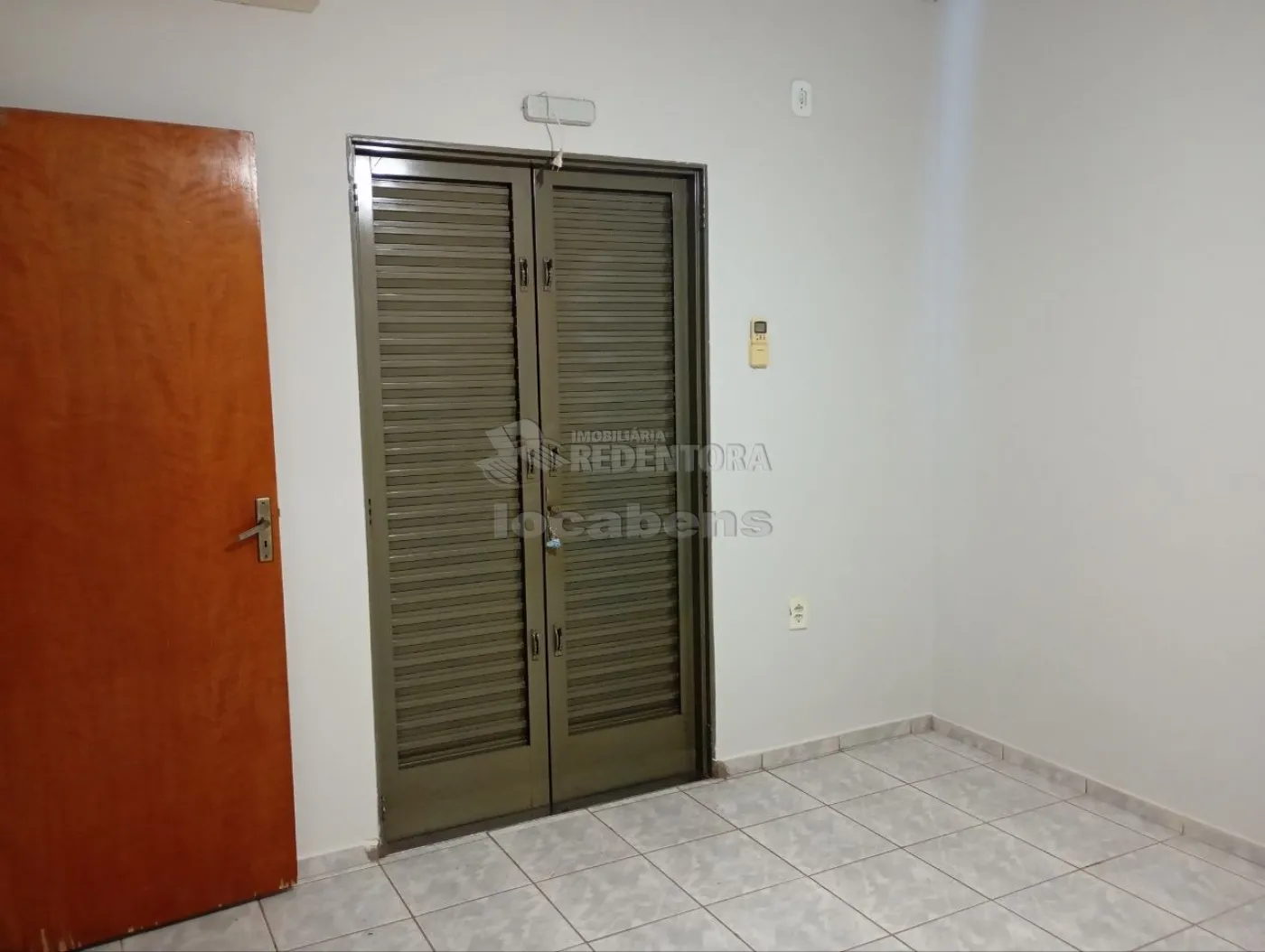 Comprar Casa / Padr&atilde;o em Ol&iacute;mpia R$ 300.000,00 - Foto 10
