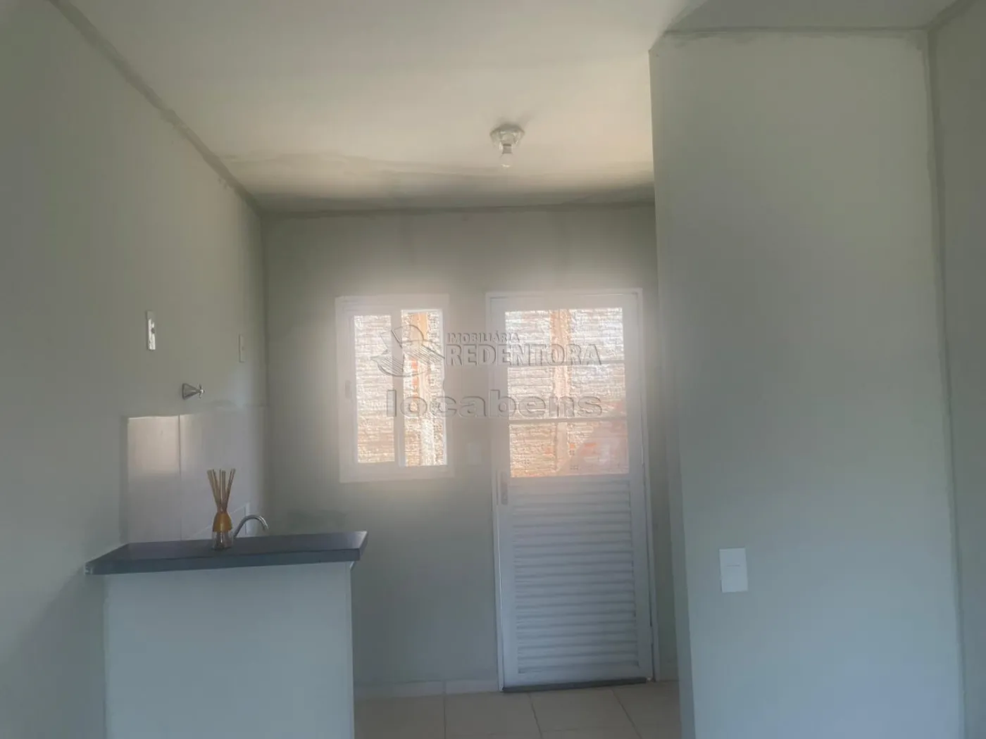 Alugar Casa / Padr&atilde;o em Cedral R$ 850,00 - Foto 3