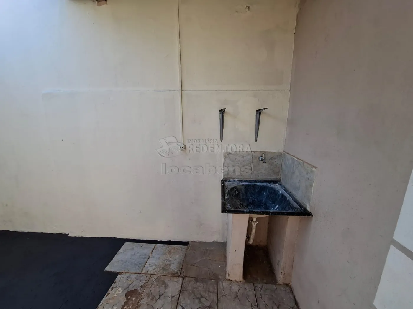 Alugar Casa / Padr&atilde;o em S&atilde;o Jos&eacute; do Rio Preto R$ 750,00 - Foto 10