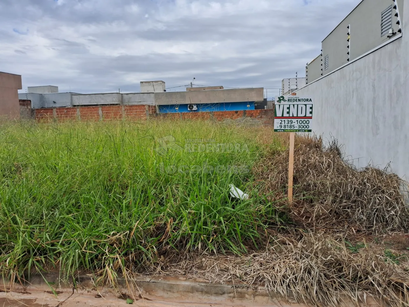 Comprar Terreno / Padr&atilde;o em S&atilde;o Jos&eacute; do Rio Preto R$ 130.000,00 - Foto 4