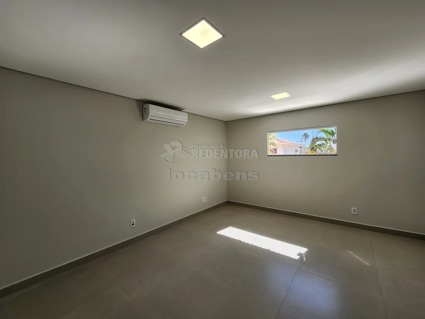 Alugar Comercial / Casa Comercial em S&atilde;o Jos&eacute; do Rio Preto R$ 18.000,00 - Foto 37