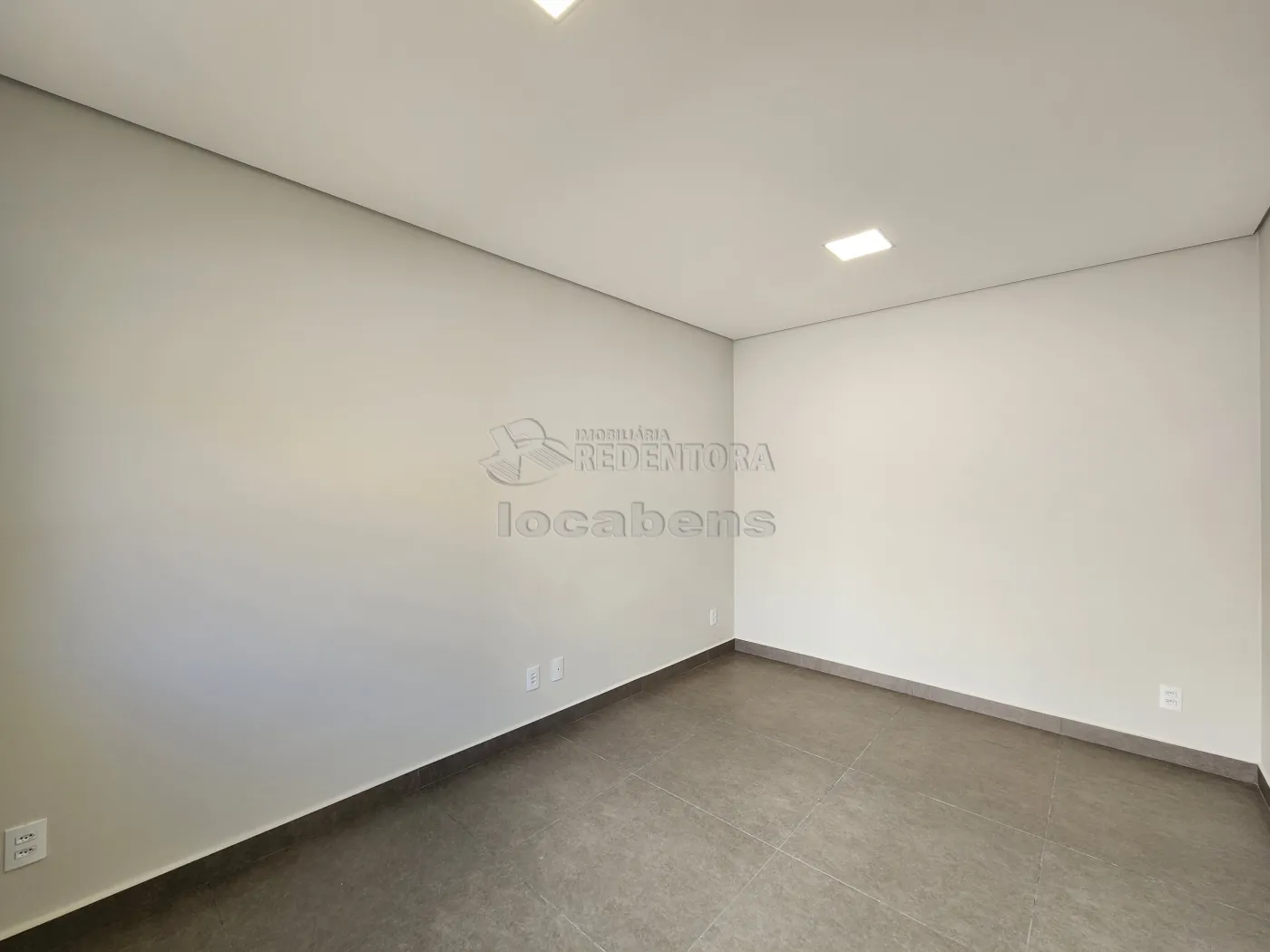 Alugar Comercial / Casa Comercial em S&atilde;o Jos&eacute; do Rio Preto R$ 18.000,00 - Foto 12