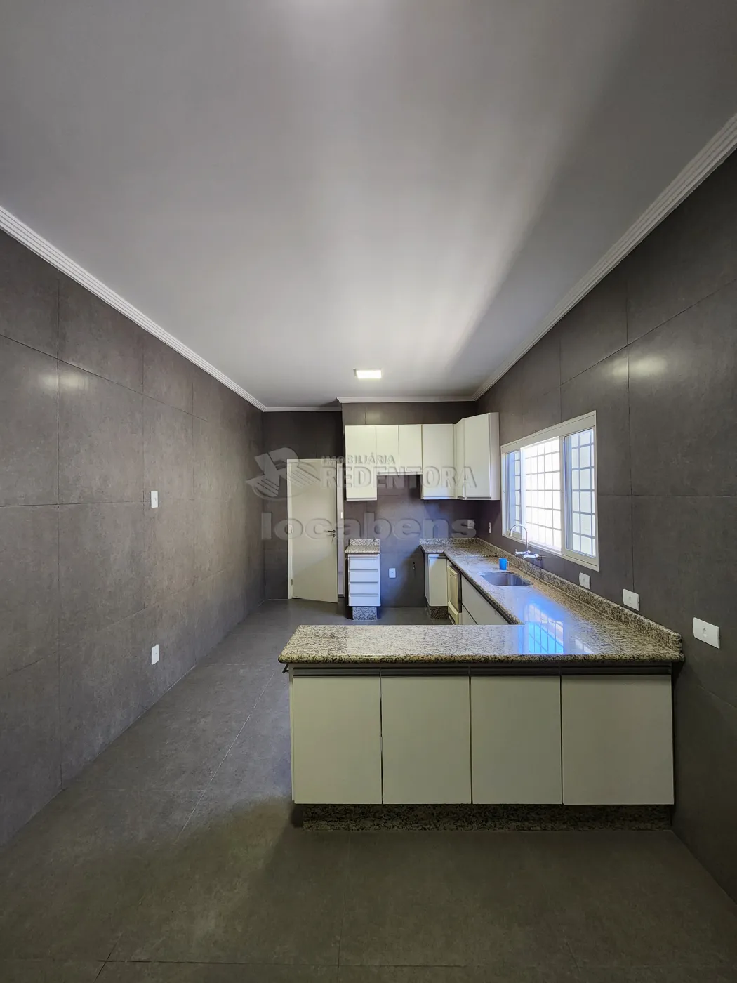 Alugar Comercial / Casa Comercial em S&atilde;o Jos&eacute; do Rio Preto R$ 18.000,00 - Foto 17