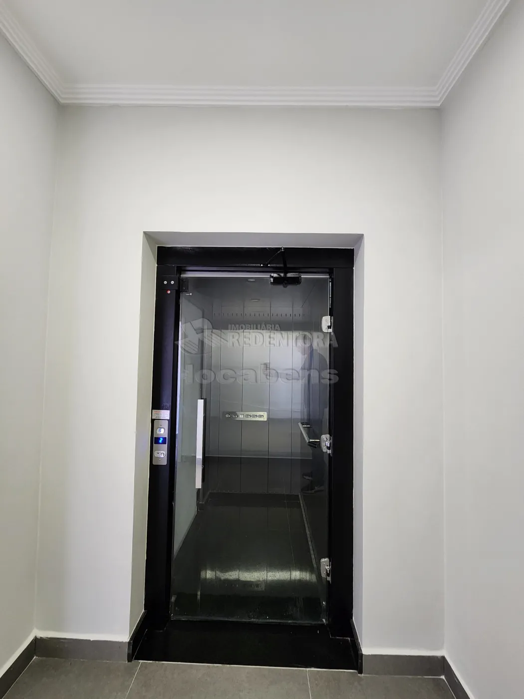 Alugar Comercial / Casa Comercial em S&atilde;o Jos&eacute; do Rio Preto R$ 18.000,00 - Foto 36