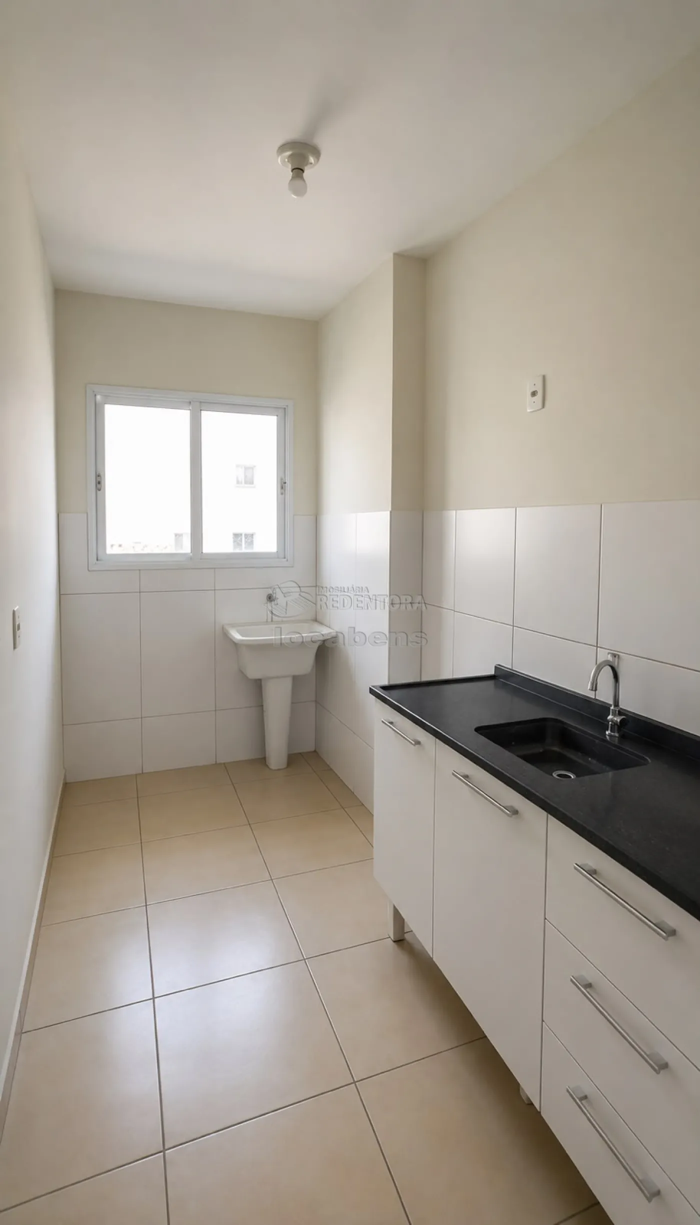 Alugar Apartamento / Padr&atilde;o em S&atilde;o Jos&eacute; do Rio Preto R$ 1.200,00 - Foto 3