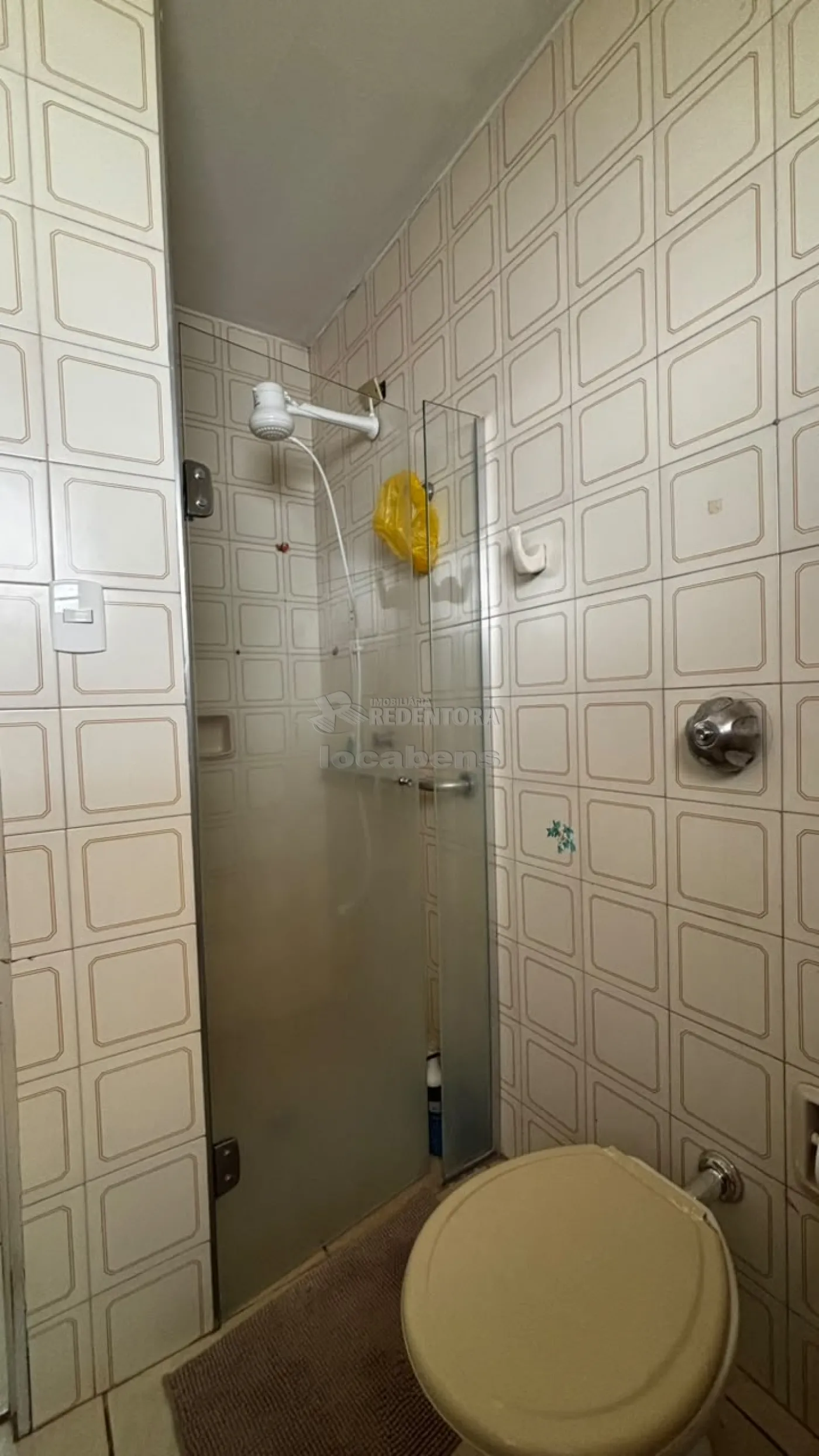 Alugar Apartamento / Padr&atilde;o em S&atilde;o Jos&eacute; do Rio Preto R$ 1.200,00 - Foto 11