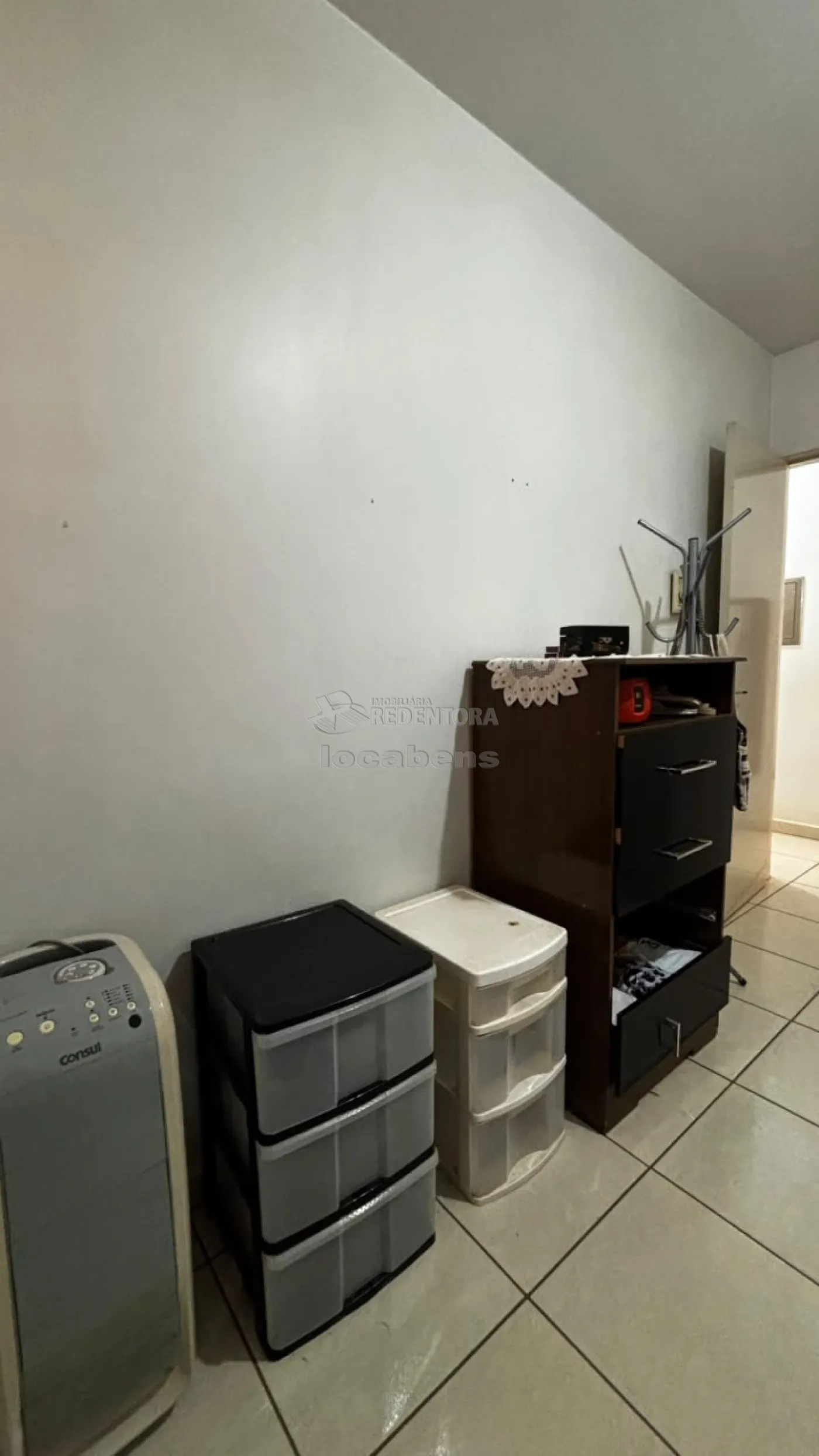 Alugar Apartamento / Padr&atilde;o em S&atilde;o Jos&eacute; do Rio Preto R$ 1.200,00 - Foto 14