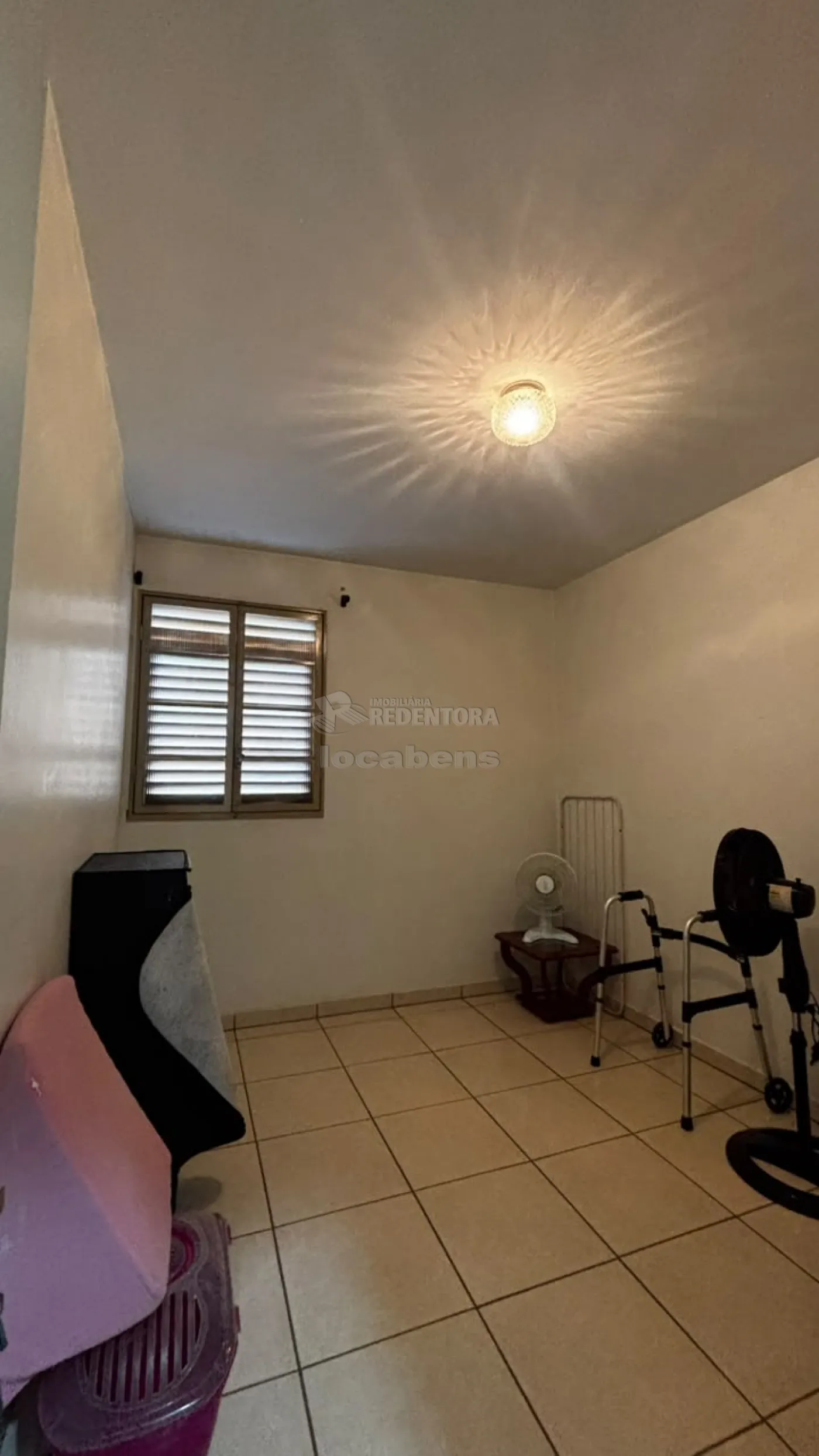 Alugar Apartamento / Padr&atilde;o em S&atilde;o Jos&eacute; do Rio Preto R$ 1.200,00 - Foto 18