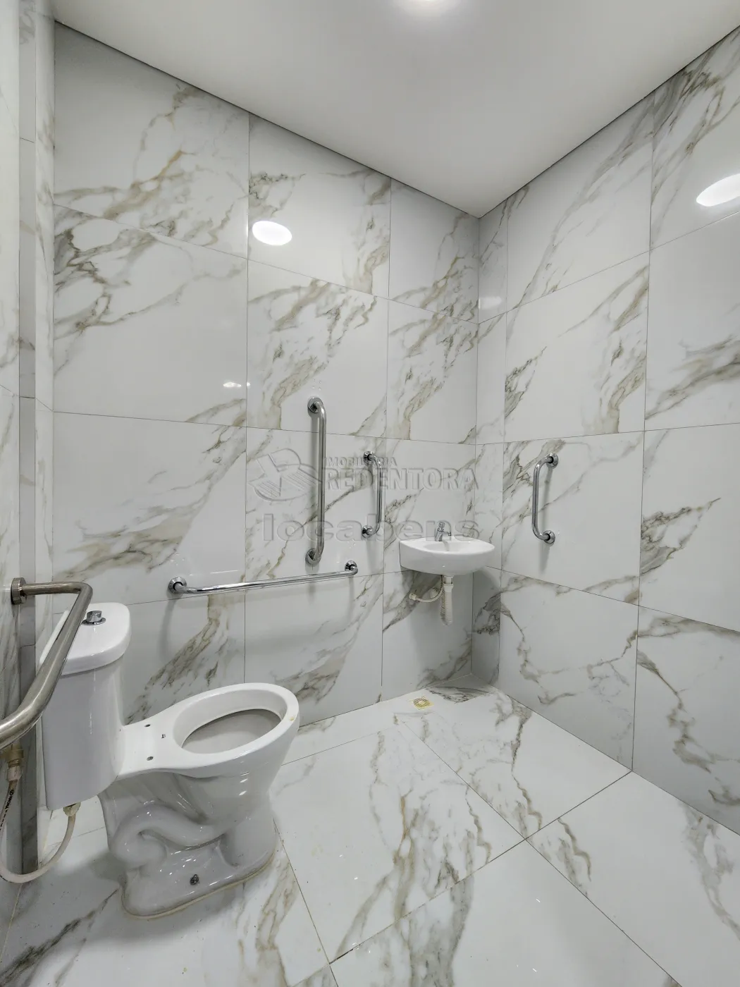 Alugar Comercial / Casa Comercial em S&atilde;o Jos&eacute; do Rio Preto R$ 18.000,00 - Foto 6