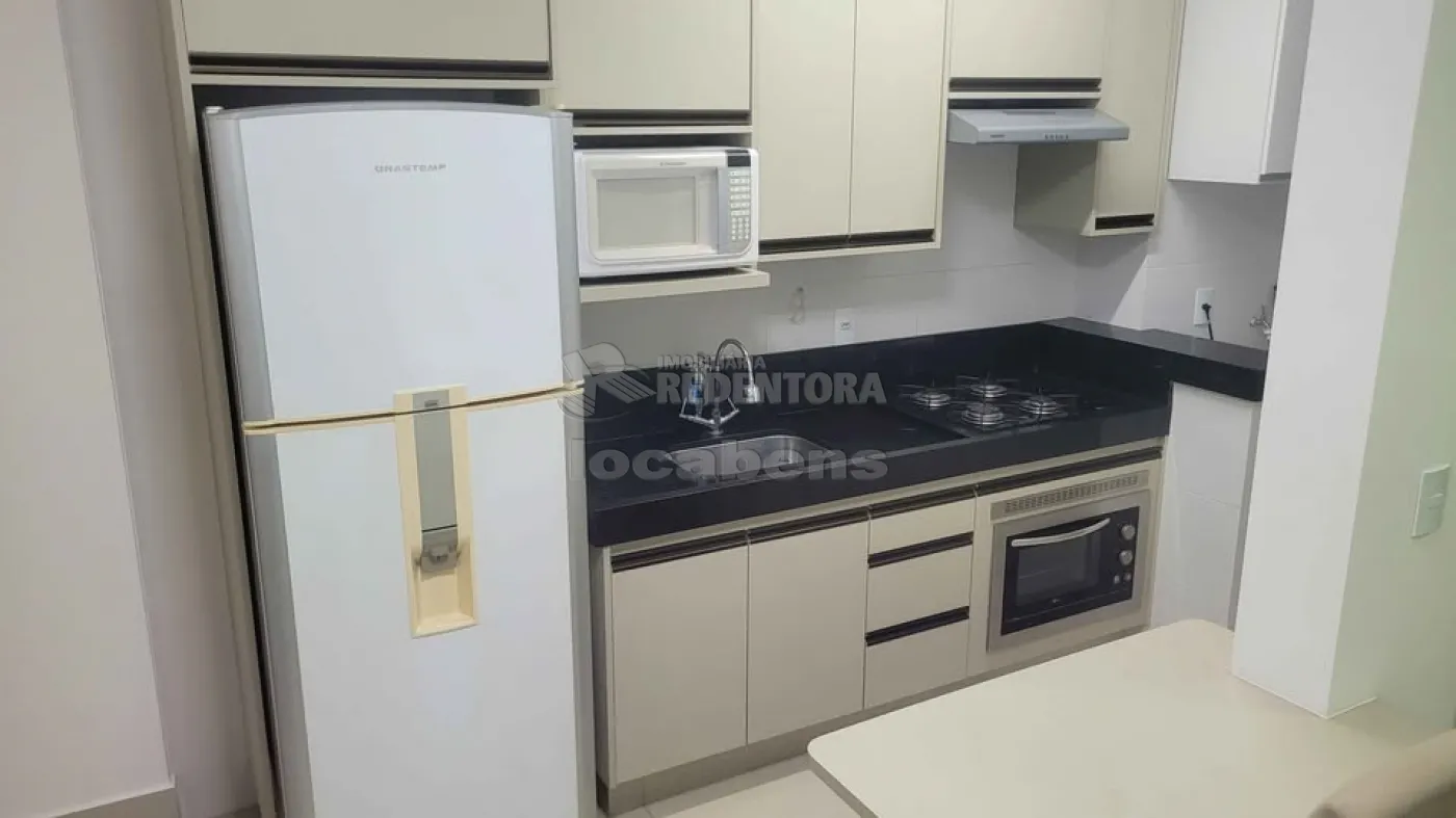 Alugar Apartamento / Padr&atilde;o em S&atilde;o Jos&eacute; do Rio Preto R$ 3.000,00 - Foto 2