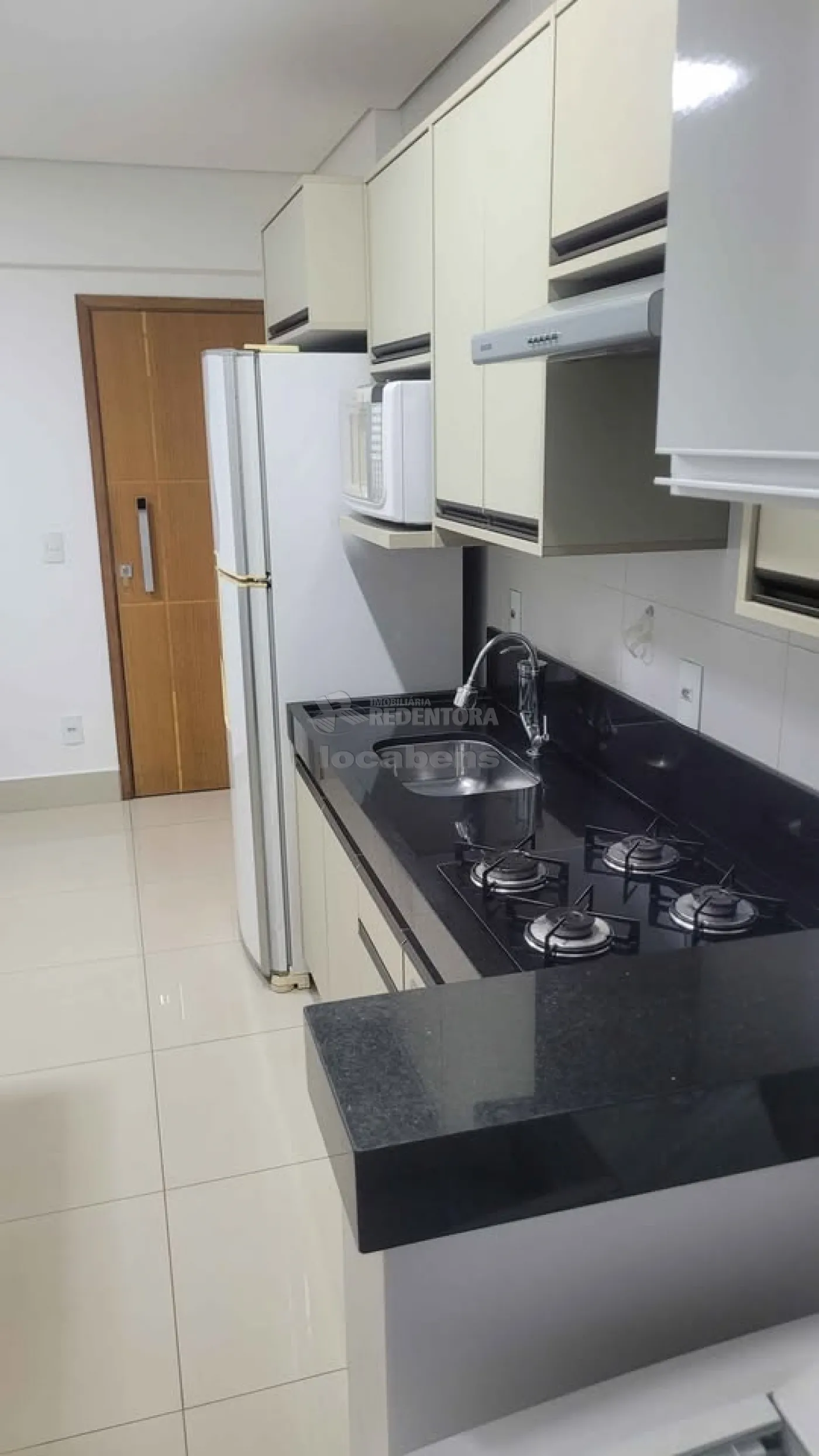 Alugar Apartamento / Padr&atilde;o em S&atilde;o Jos&eacute; do Rio Preto R$ 3.000,00 - Foto 3