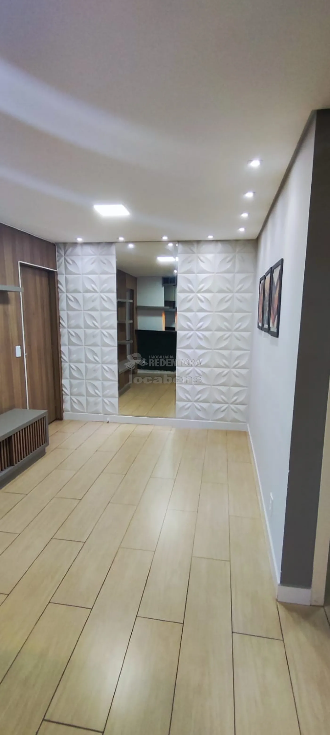 Comprar Apartamento / Padr&atilde;o em S&atilde;o Jos&eacute; do Rio Preto R$ 350.000,00 - Foto 3