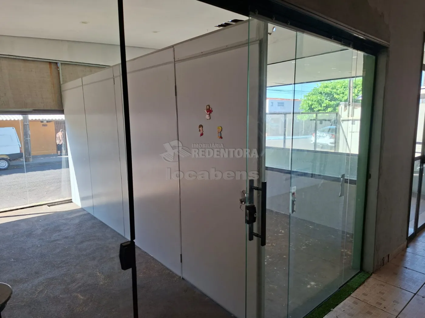 Alugar Comercial / Sal&atilde;o em S&atilde;o Jos&eacute; do Rio Preto R$ 5.000,00 - Foto 9