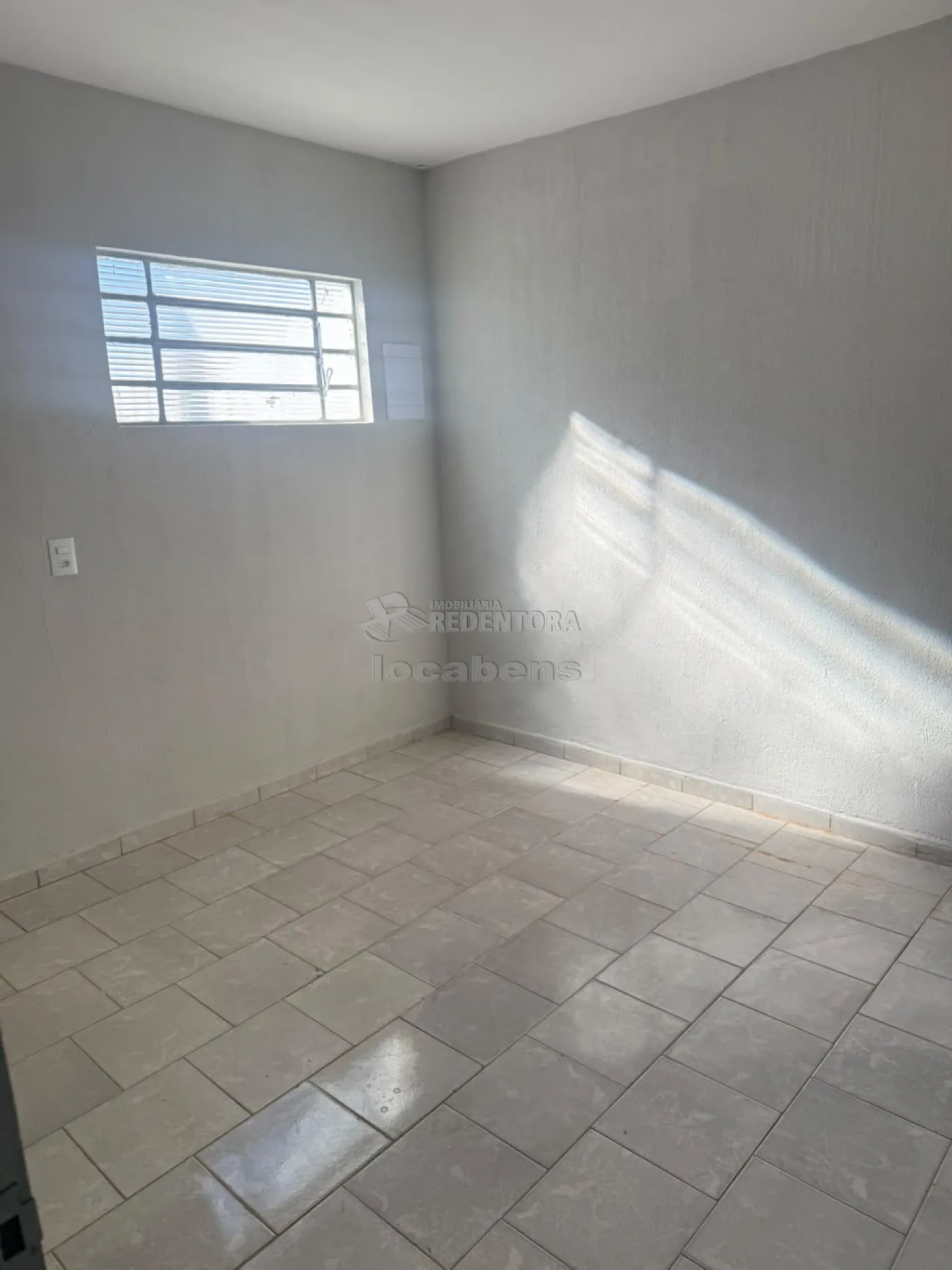 Alugar Casa / Padr&atilde;o em S&atilde;o Jos&eacute; do Rio Preto R$ 1.200,00 - Foto 11