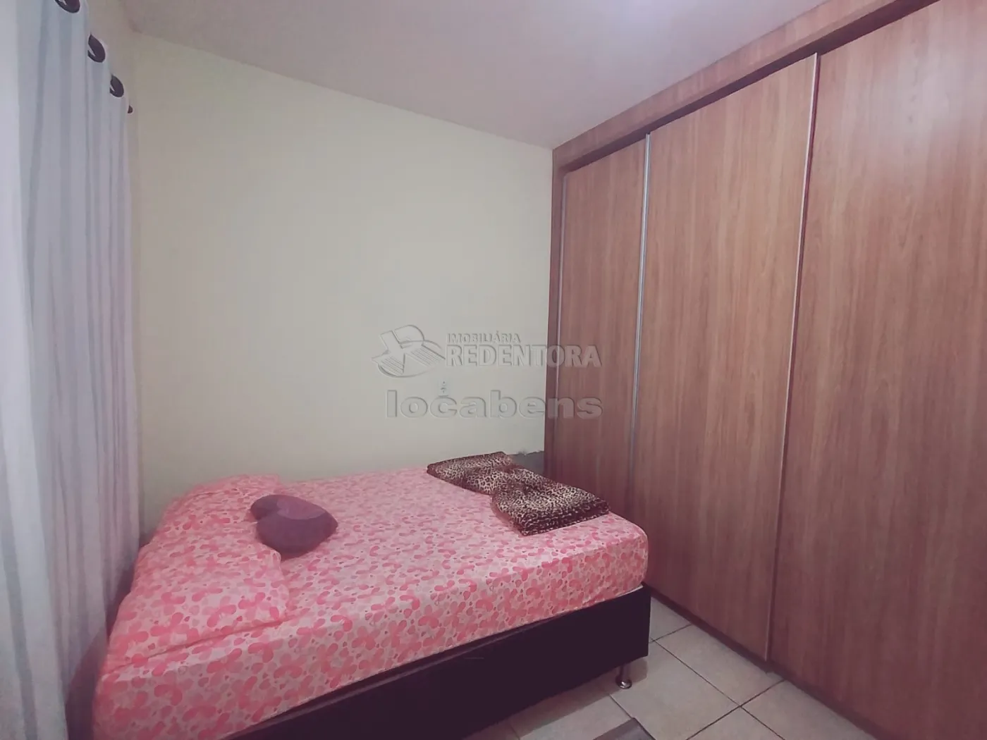 Alugar Casa / Padr&atilde;o em S&atilde;o Jos&eacute; do Rio Preto R$ 1.500,00 - Foto 9