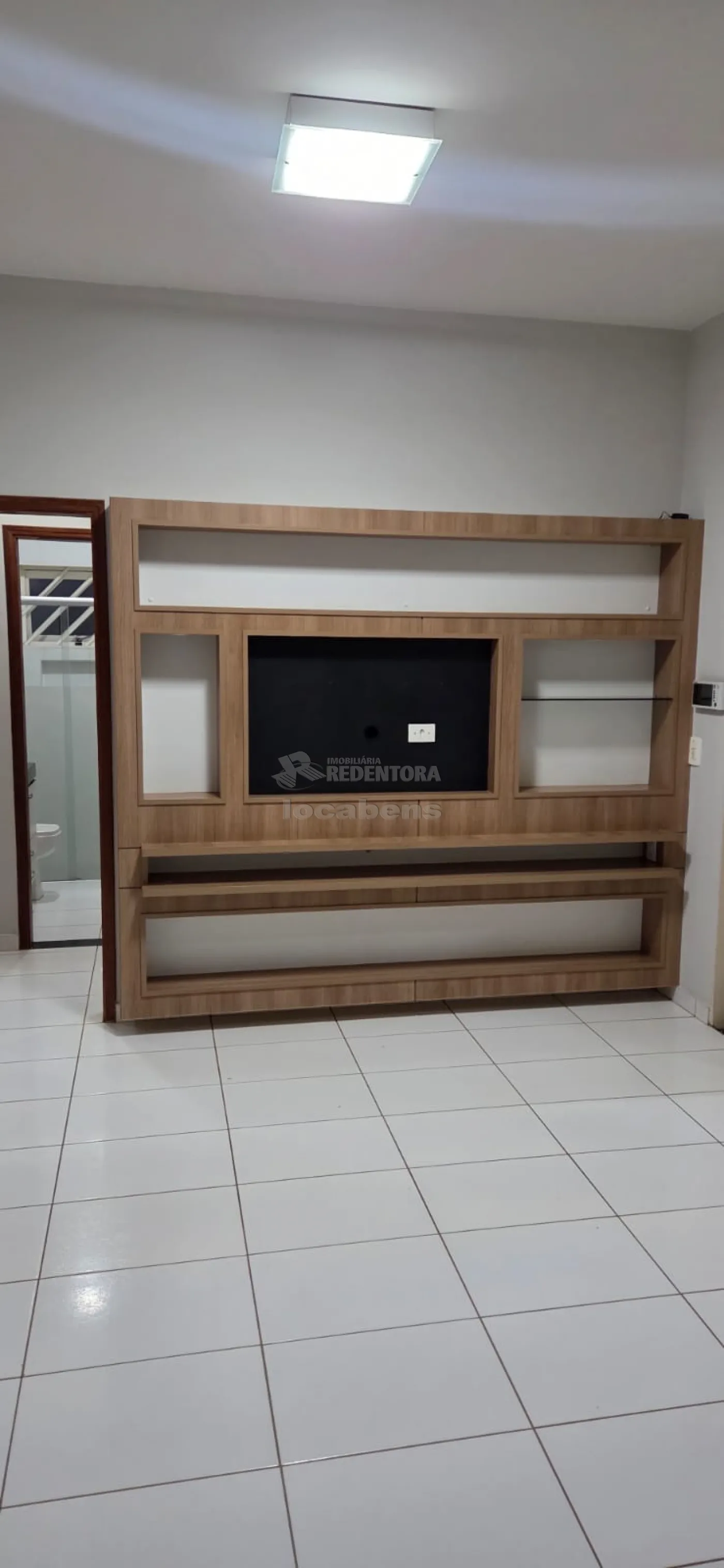 Comprar Casa / Padr&atilde;o em S&atilde;o Jos&eacute; do Rio Preto R$ 600.000,00 - Foto 4