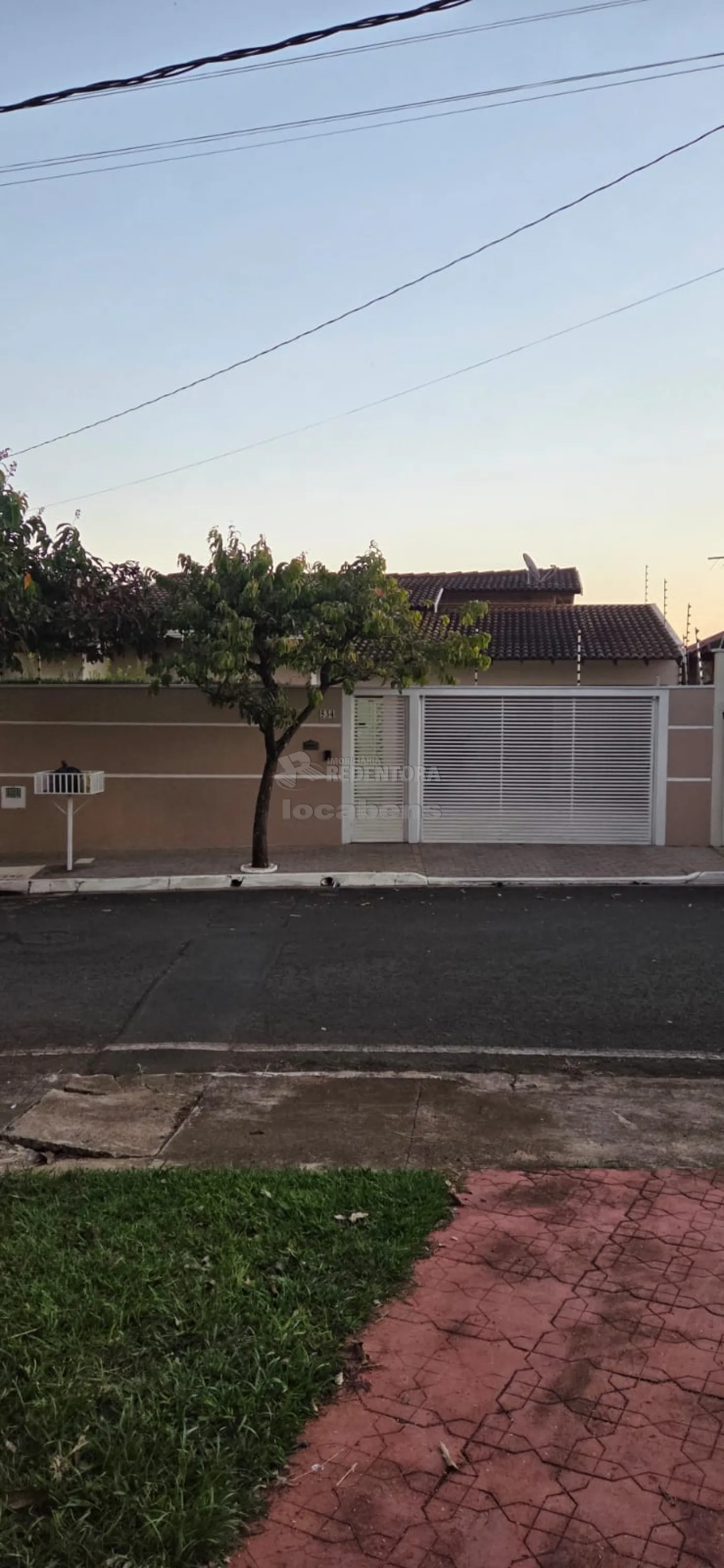Comprar Casa / Padr&atilde;o em S&atilde;o Jos&eacute; do Rio Preto R$ 600.000,00 - Foto 1