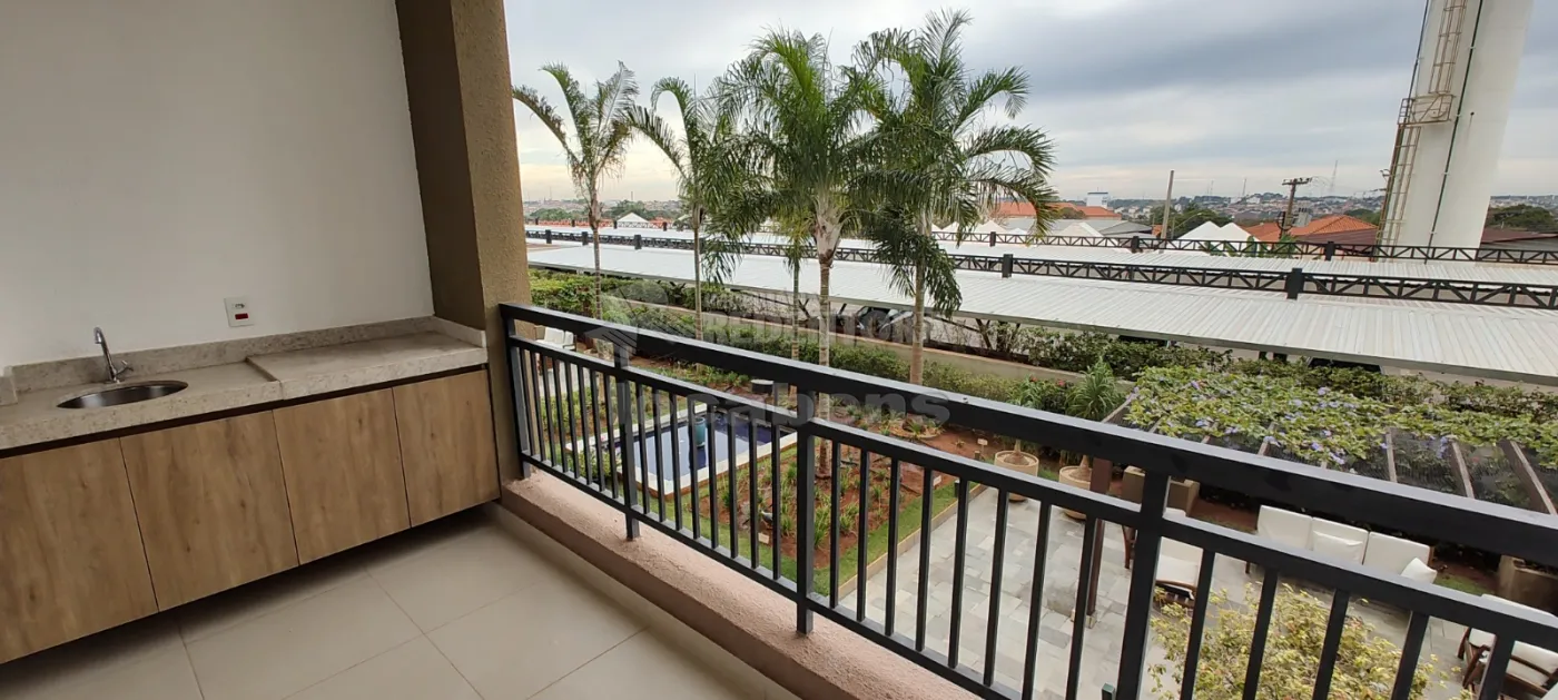 Alugar Apartamento / Padr&atilde;o em S&atilde;o Jos&eacute; do Rio Preto R$ 3.000,00 - Foto 5