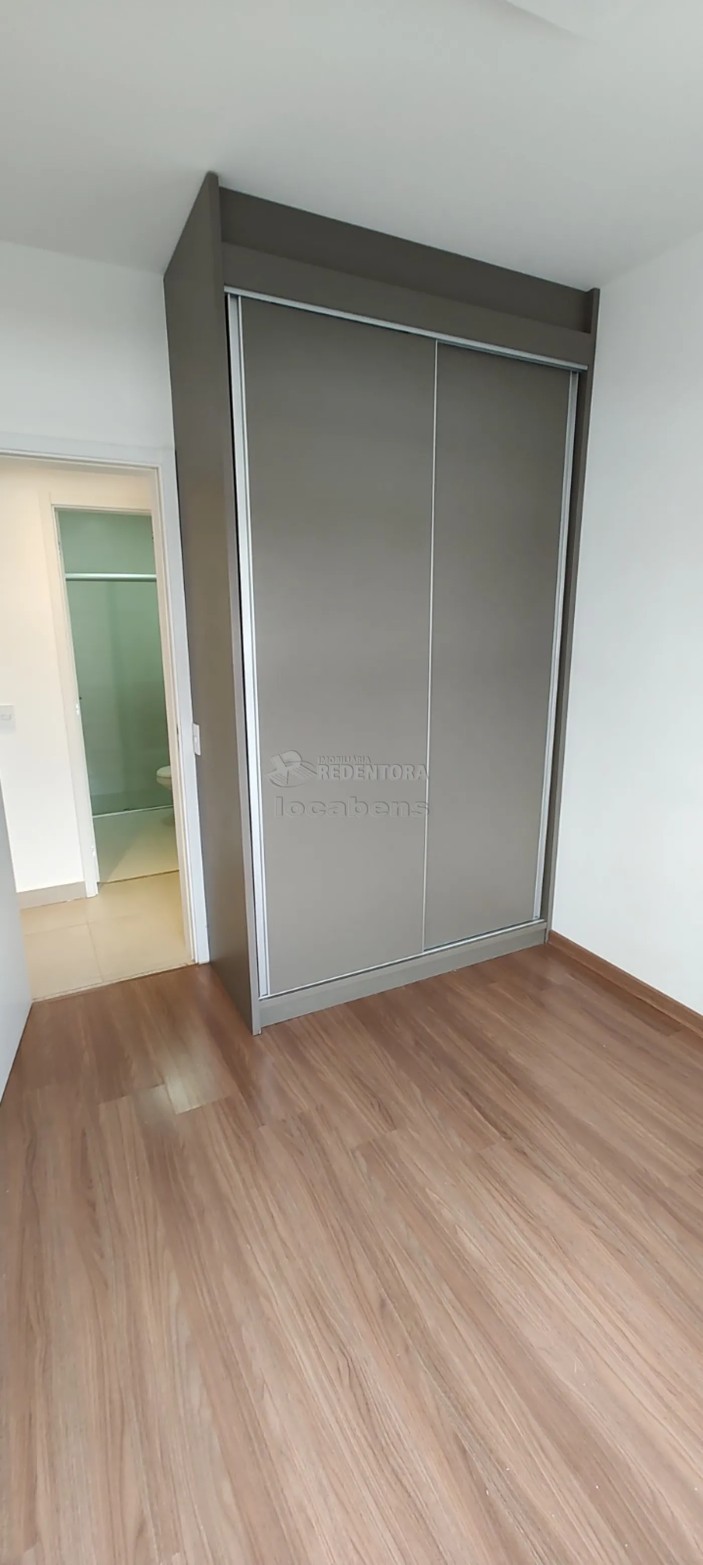 Alugar Apartamento / Padr&atilde;o em S&atilde;o Jos&eacute; do Rio Preto R$ 3.000,00 - Foto 12