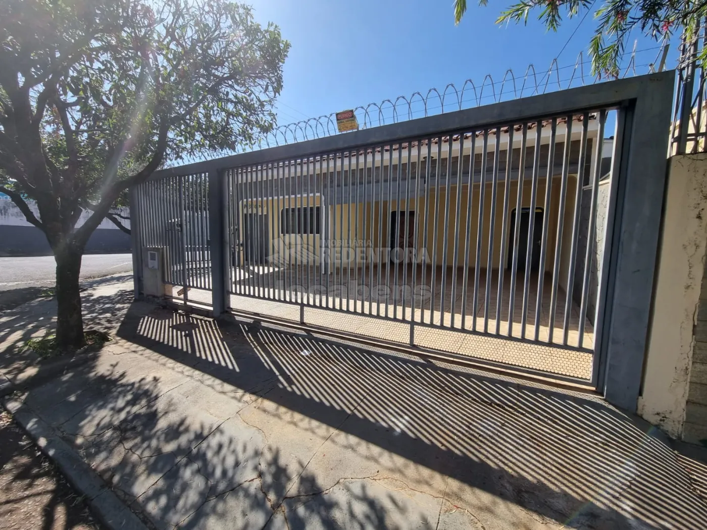 Comprar Casa / Padr&atilde;o em S&atilde;o Jos&eacute; do Rio Preto R$ 550.000,00 - Foto 24