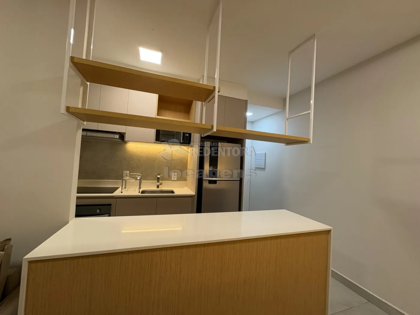 Alugar Apartamento / Padr&atilde;o em Mirassol R$ 1.800,00 - Foto 2