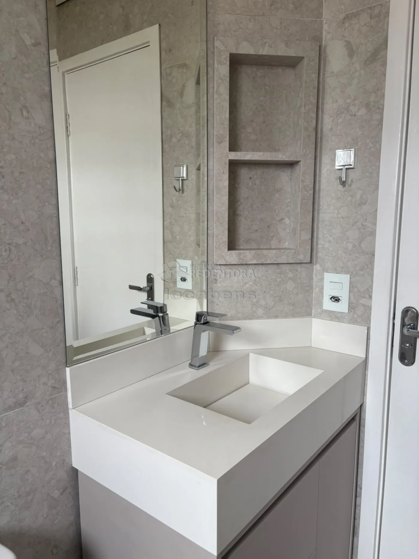 Alugar Apartamento / Padr&atilde;o em Mirassol R$ 1.800,00 - Foto 25