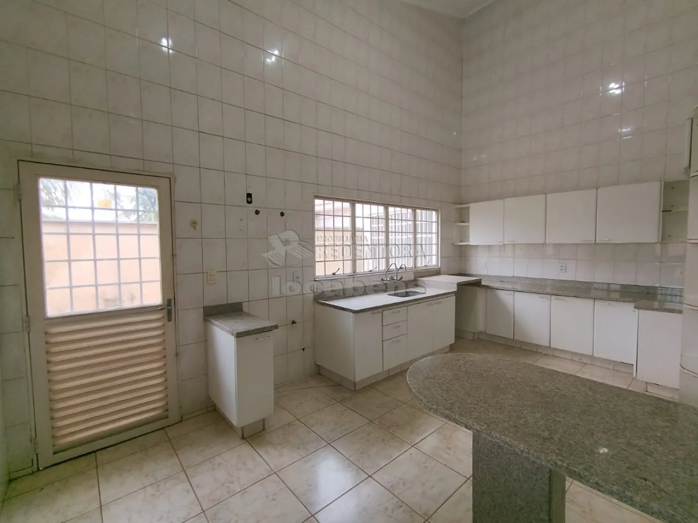 Alugar Casa / Padr&atilde;o em S&atilde;o Jos&eacute; do Rio Preto R$ 2.800,00 - Foto 9