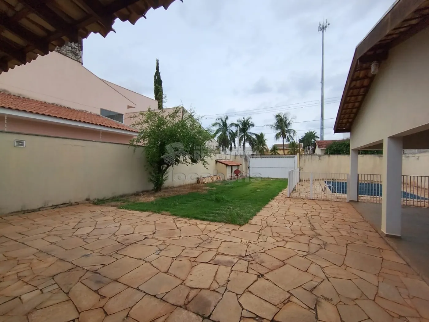 Alugar Casa / Padr&atilde;o em S&atilde;o Jos&eacute; do Rio Preto R$ 2.800,00 - Foto 17