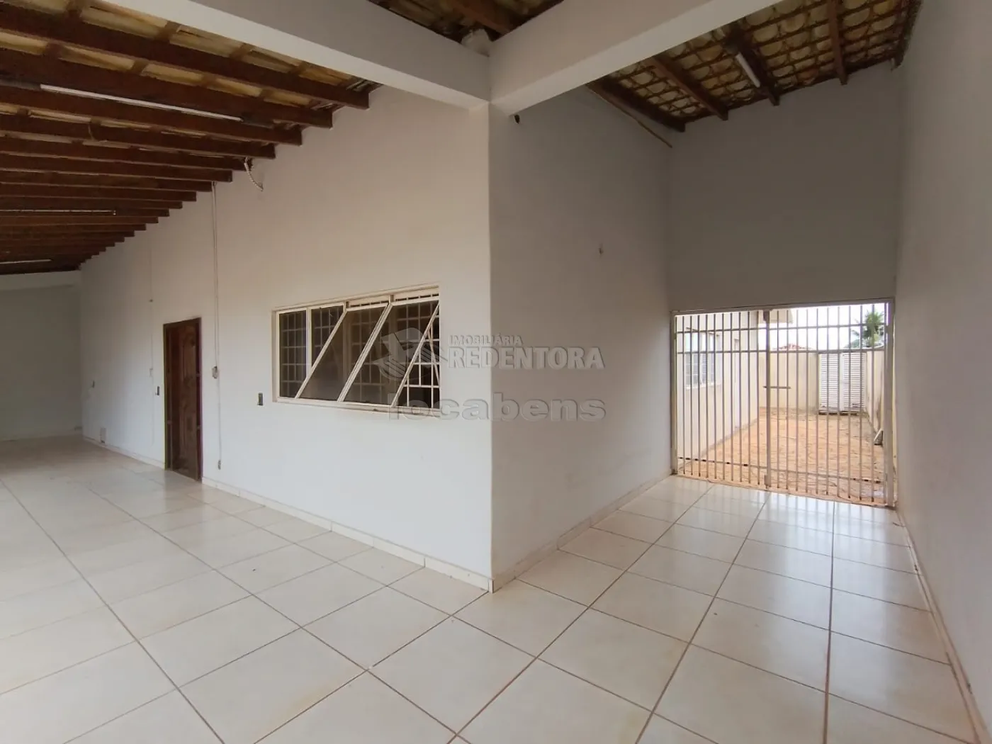 Alugar Casa / Padr&atilde;o em S&atilde;o Jos&eacute; do Rio Preto R$ 2.800,00 - Foto 4